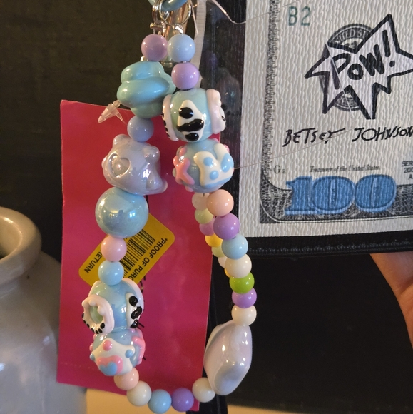 Multifunctional Keychains Choose One - Picture 4 of 7